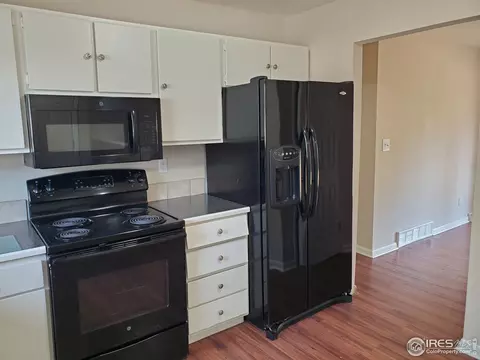 606 37th Ave Ct, Greeley, CO 80634 photo 3