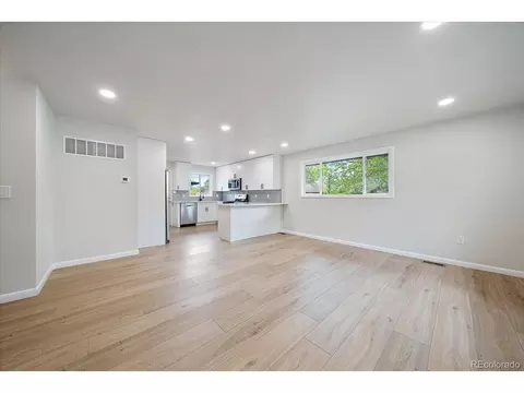4951 E 9th Ave, Denver, CO 80220 photo 3