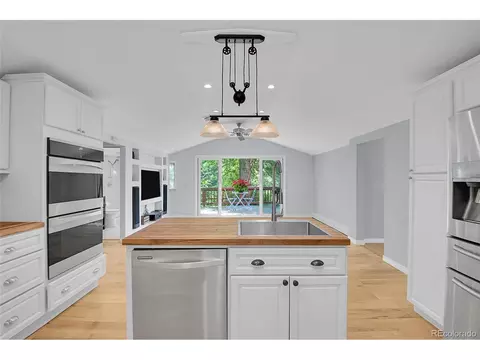 21938 Miller Ln, Idledale, CO 80453
