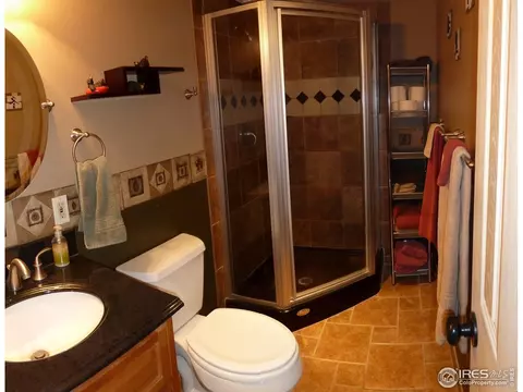 1663 S Holland St, Lakewood, CO 80232 photo 23