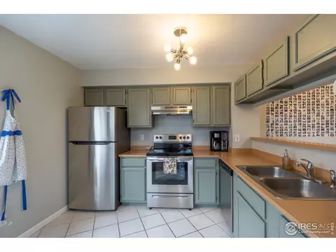 5036 Buckingham Rd, Boulder, CO 80301 photo 4
