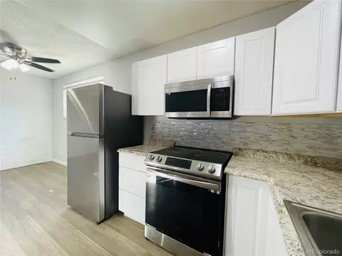 6800 E Tennessee Ave #431, Denver, CO 80224