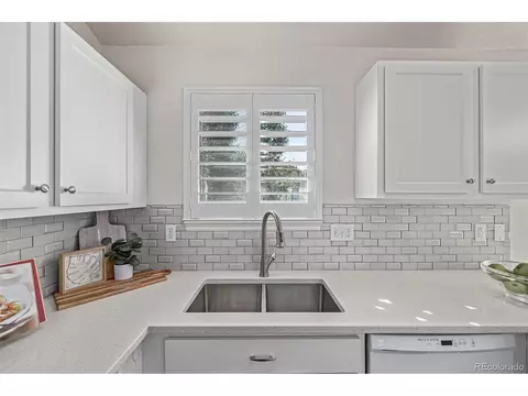 1374 E 96th Pl, Thornton, CO 80229 photo 11