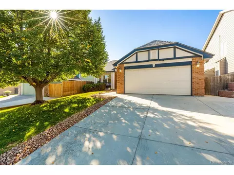 1374 E 96th Pl, Thornton, CO 80229 photo 2