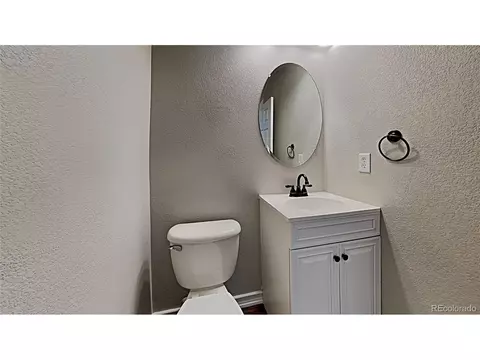 Undisclosed, Aurora, CO 80018 photo 11