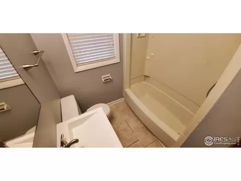 208 Charmony Pl, Sterling, CO 80751 photo 11