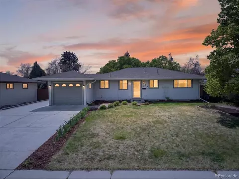 284 W Shepperd Ave, Littleton, CO 80120