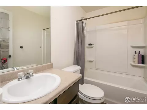 546 Cherryridge Dr, Windsor, CO 80550 photo 29