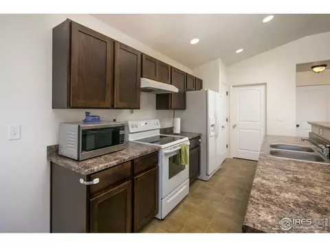 546 Cherryridge Dr, Windsor, CO 80550 photo 11