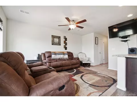 47305 Lily Ave, Bennett, CO 80102 photo 2