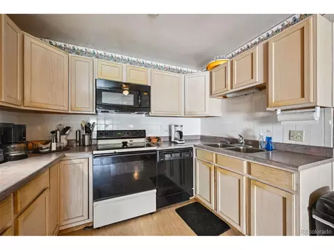 765 S Alton Way #22-2A, Denver, CO 80247