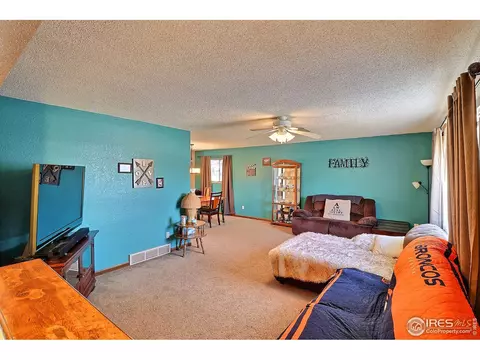 416 43rd Ave, Greeley, CO 80634 photo 5