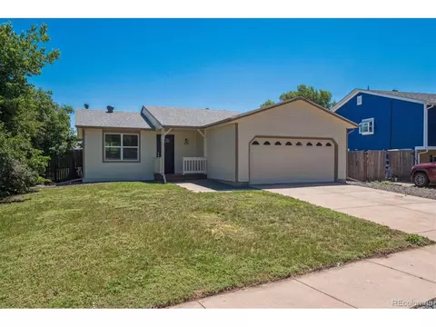 1718 S Flanders Way, Aurora, CO 80017