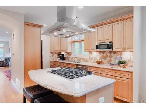 178 Jackson St, Denver, CO 80206 photo 3
