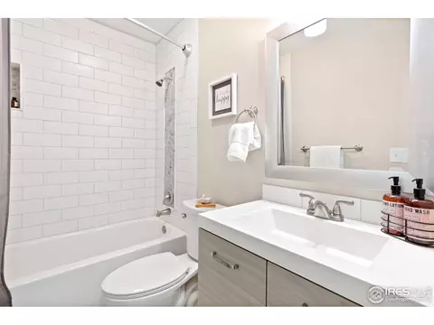 921 N 4th St, Berthoud, CO 80513 photo 19