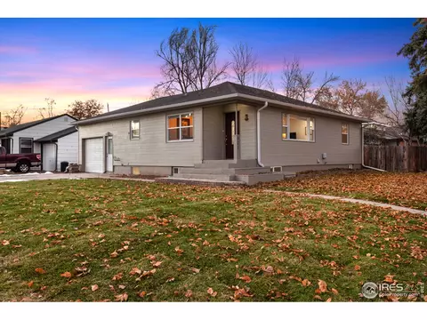 921 N 4th St, Berthoud, CO 80513 photo 2