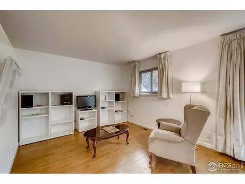 1520 Chambers Dr, Boulder, CO 80305 photo 9
