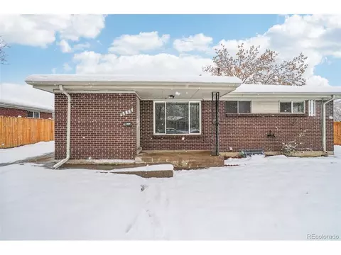 3095 Atchison St, Aurora, CO 80011 photo 2