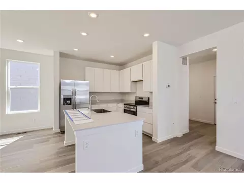231 Adams St, Bennett, CO 80102 photo 12
