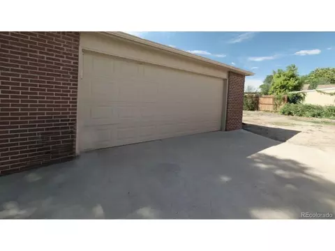 9231 Harris St, Thornton, CO 80229 photo 3