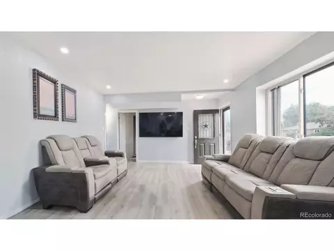 9231 Harris St, Thornton, CO 80229 photo 6