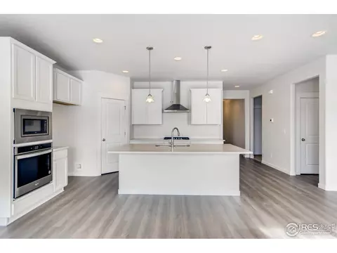 311 Capitol Reef St, Berthoud, CO 80513 photo 9