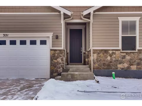 321 Capitol Reef St, Berthoud, CO 80513 photo 4