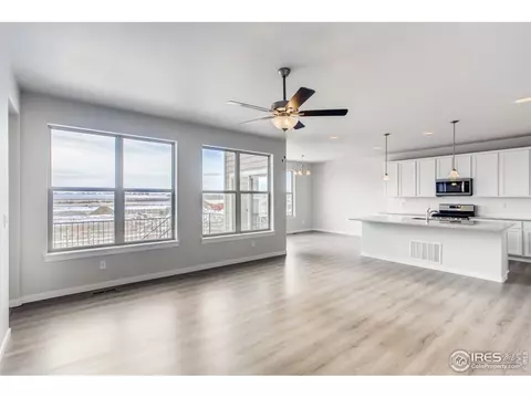 321 Capitol Reef St, Berthoud, CO 80513 photo 8