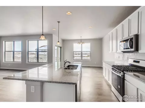 321 Capitol Reef St, Berthoud, CO 80513 photo 14