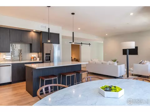 2718 Pine St #204, Boulder, CO 80302 photo 2