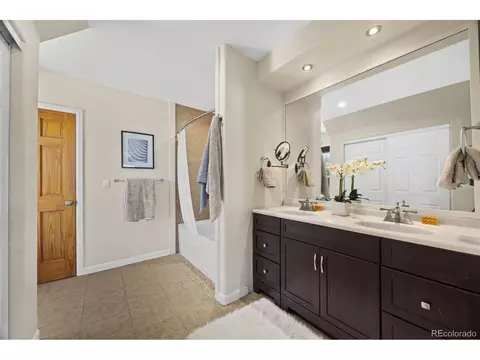 Bath - 1822 E 28th Ave, Denver, CO 80205 photo 4 of 5