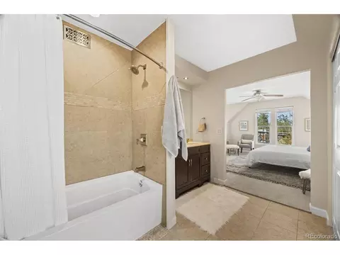 Bath - 1822 E 28th Ave, Denver, CO 80205 photo 3 of 5