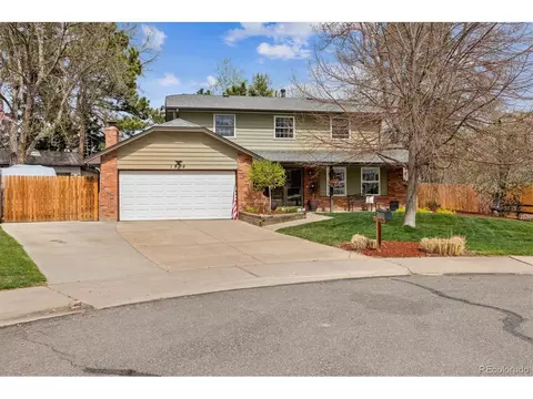 1518 S Holland Ct, Lakewood, CO 80232