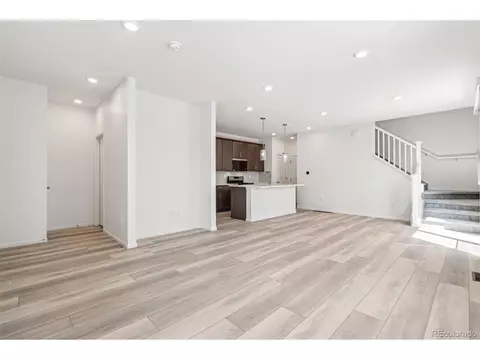 21113 E 63rd Dr, Aurora, CO 80019 photo 5