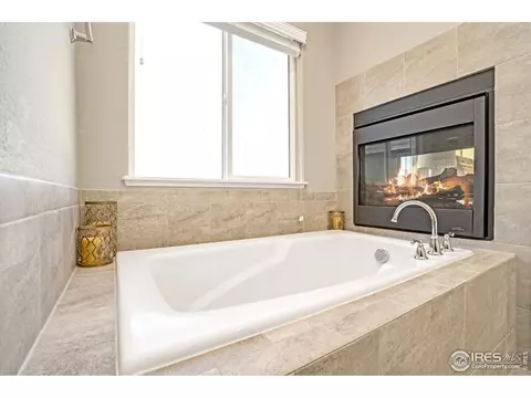 1899 Castle Hill Dr, Windsor, CO 80550 photo 20