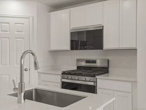 21127 E 65th Ave, Aurora, CO 80019 photo 7