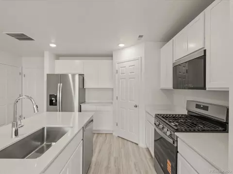 21127 E 65th Ave, Aurora, CO 80019 photo 8