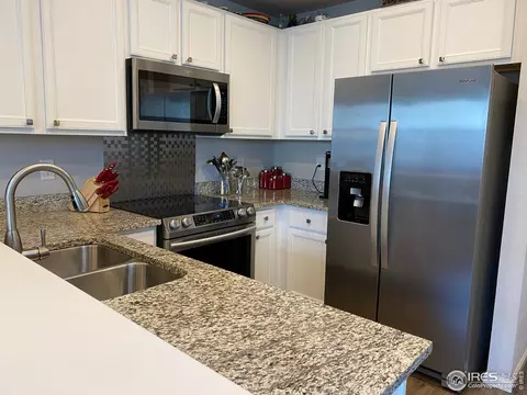 16200 E Warner Pl, Denver, CO 80239 photo 2