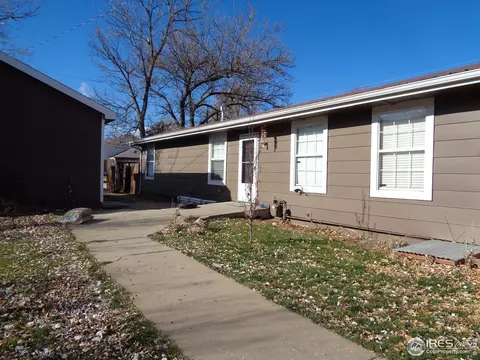 1095 3rd St, Berthoud, CO 80513 photo 2
