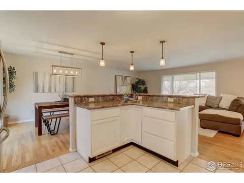 385 Manhattan Dr, Boulder, CO 80303 photo 9