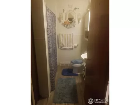 136 E 4th Ave, Longmont, CO 80501 photo 9