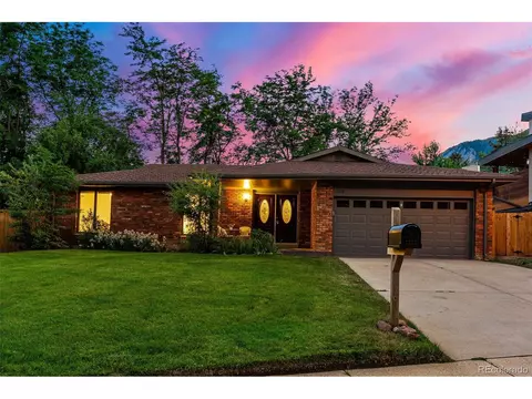 2232 Holyoke Dr, Boulder, CO 80305 photo 2
