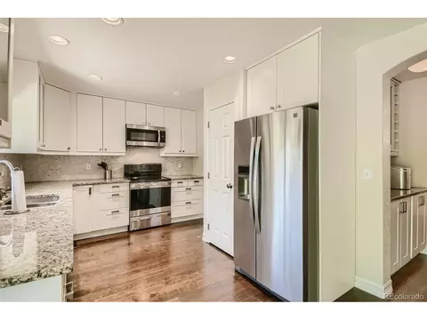 2073 E 100th Pl, Thornton, CO 80229 photo 8