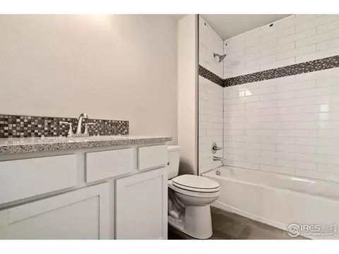 286 E Chestnut St #6, Windsor, CO 80550 photo 14