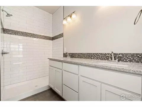 286 E Chestnut St #6, Windsor, CO 80550 photo 11