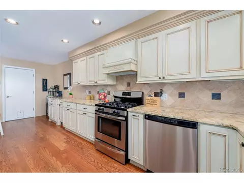 9314 Bauer Ct, Lone Tree, CO 80124 photo 5