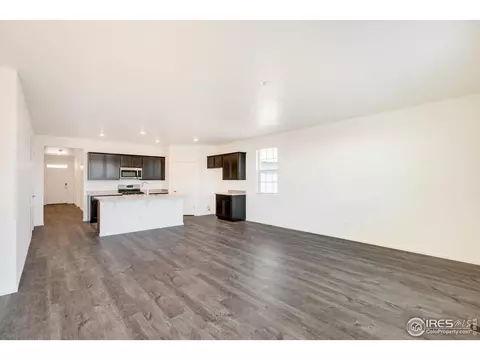 1292 Vantage Pkwy, Berthoud, CO 80513 photo 2