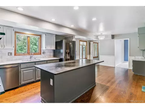 7873 E Colgate Pl, Denver, CO 80231 photo 2