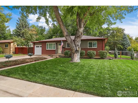 6802 Moore St, Arvada, CO 80004 photo 3