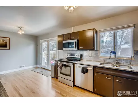 6802 Moore St, Arvada, CO 80004 photo 10